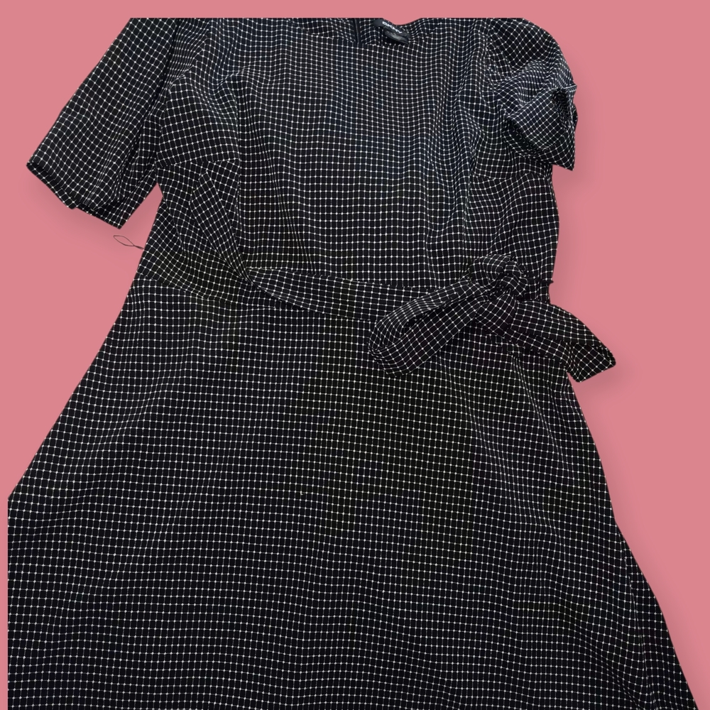DKNY Black and White Checkered Short Sleeve Dress Size 14